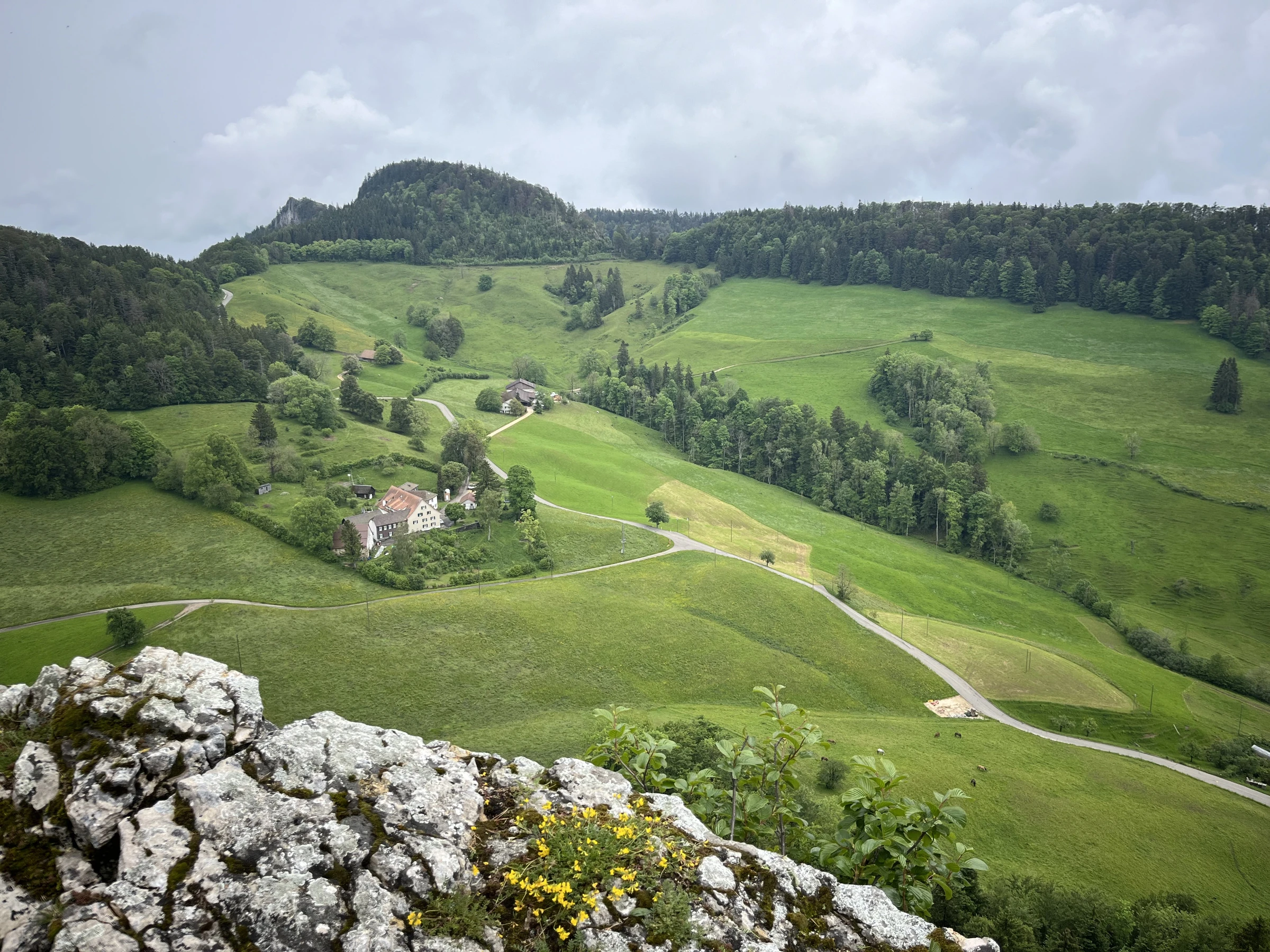 Kilchzimmer in der Berglandschaft
